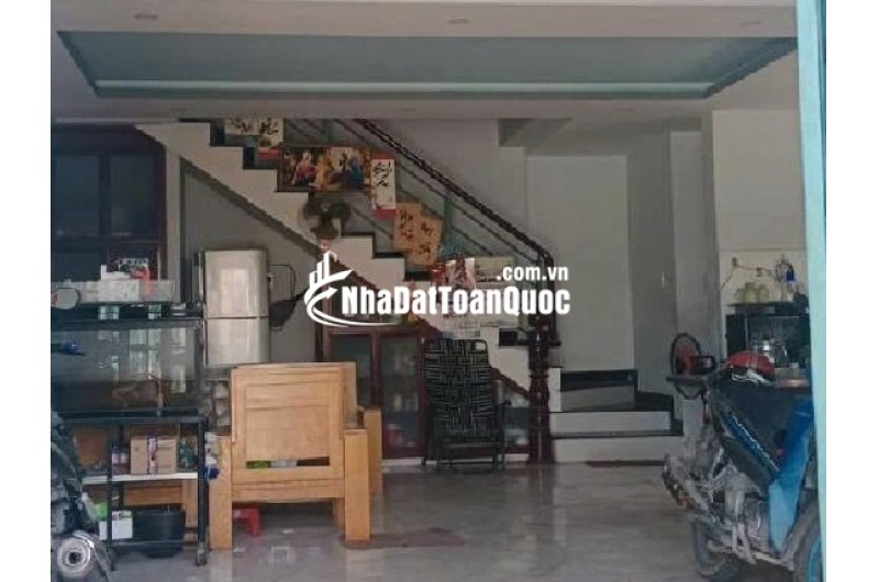 Bán nhà mặt phố Lò Lu, 4,5 triệu, 65m2, view đẹp, uy tín, Trường Thạnh, Q9, HCM